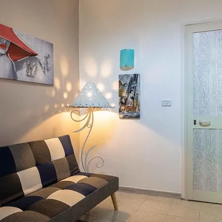 Little House Camilla * Naples